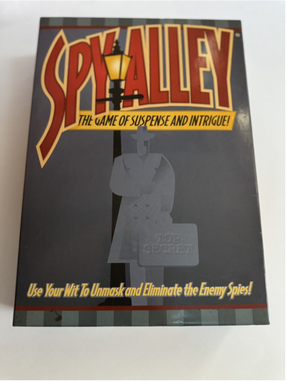 Spy Alley Game Of Suspense and Intrigue Family Party Board Game Night preowned